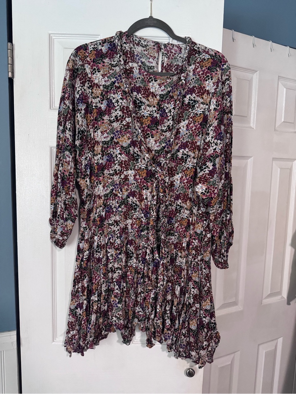 Storia Floral Print Long-Sleeve Dress in Burgundy, Green, Blue